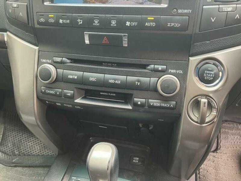 LAND CRUISER