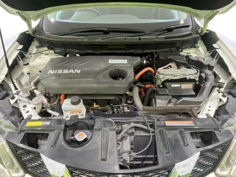 X-TRAIL-17
