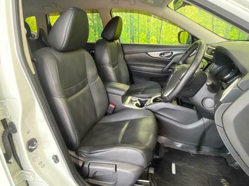 X-TRAIL-7