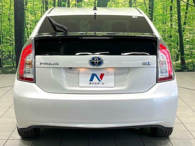 PRIUS-15