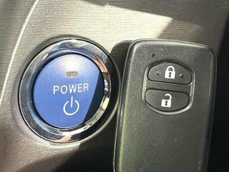 PRIUS-7
