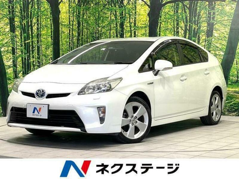 TOYOTA　PRIUS