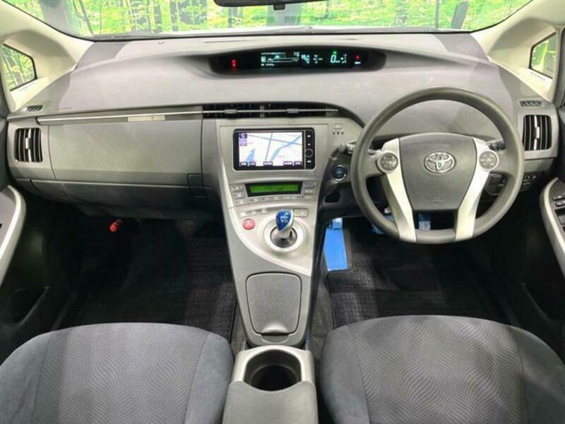 PRIUS-1