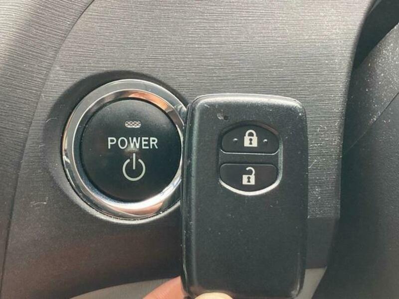 PRIUS-5