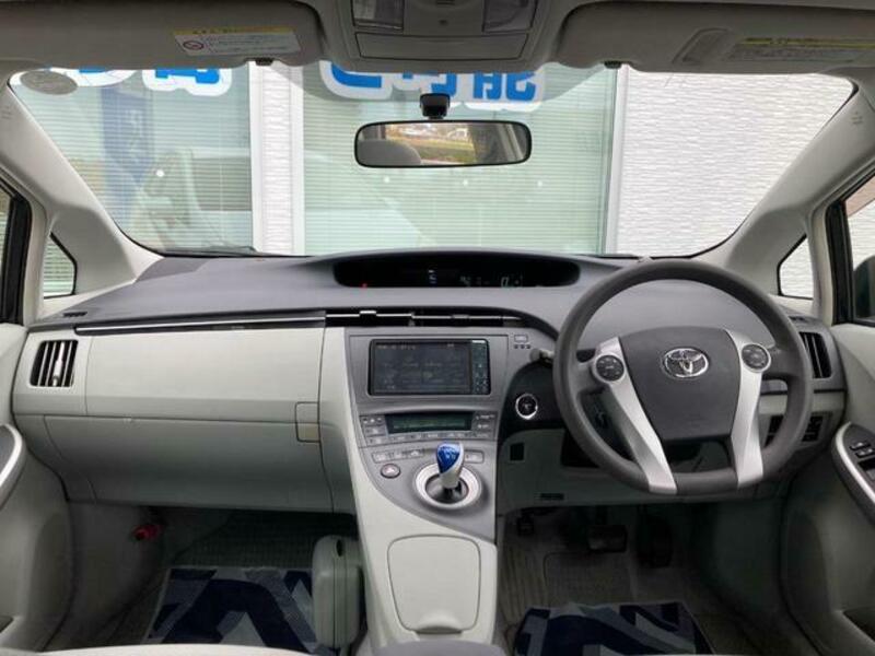 PRIUS-1