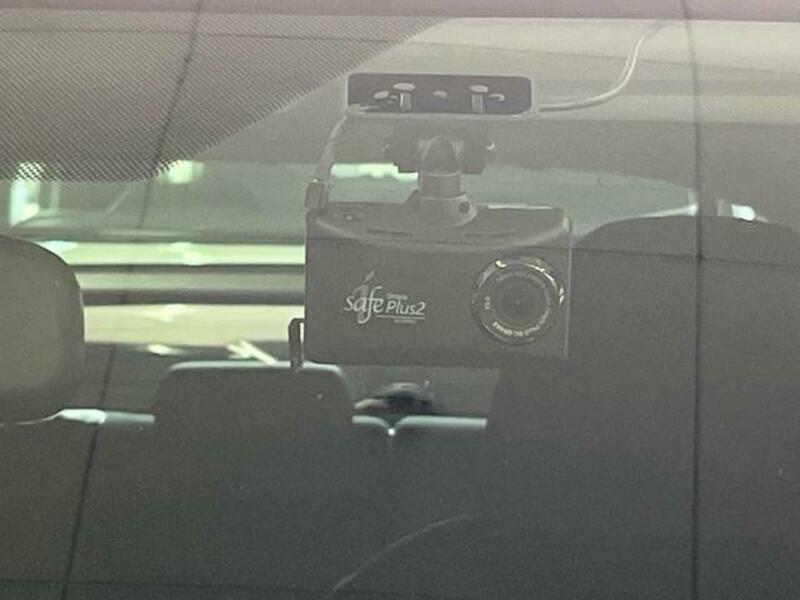 PRIUS-6
