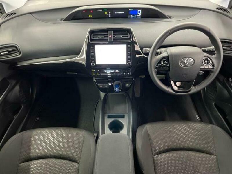 PRIUS-1