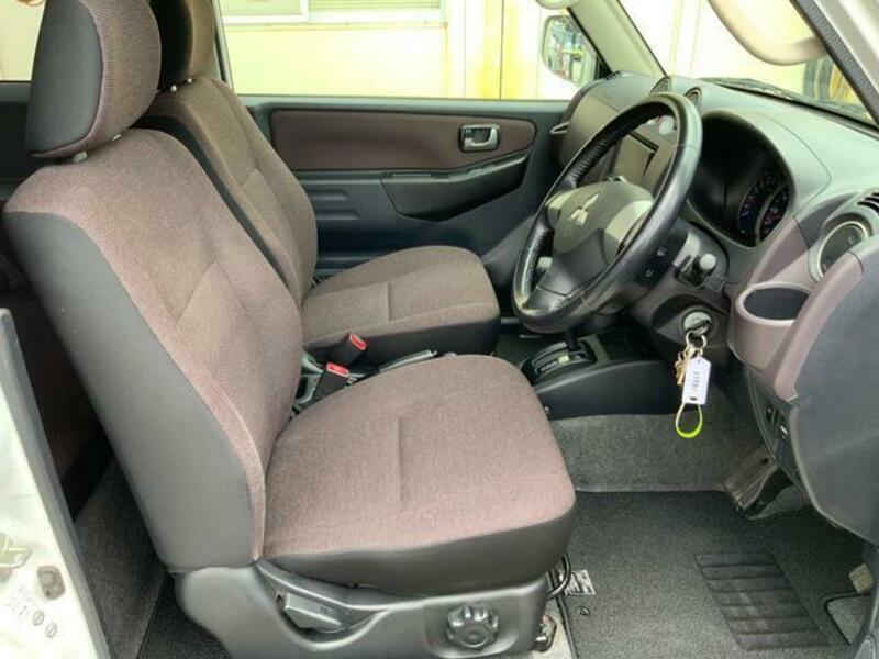 PAJERO MINI-18