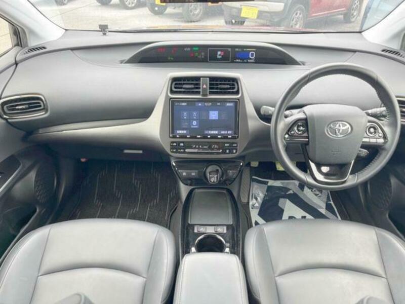 PRIUS-1