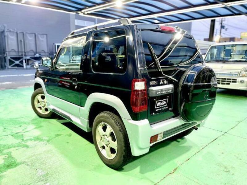 PAJERO MINI-4