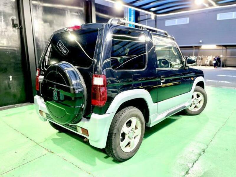 PAJERO MINI-2