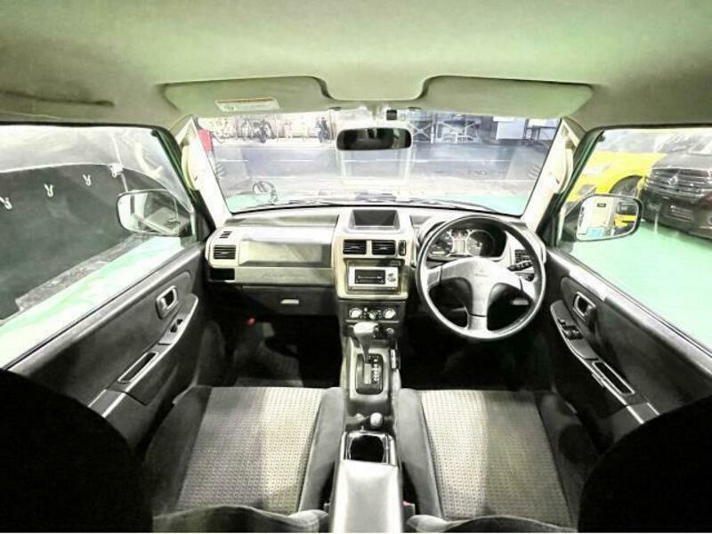 PAJERO MINI-8