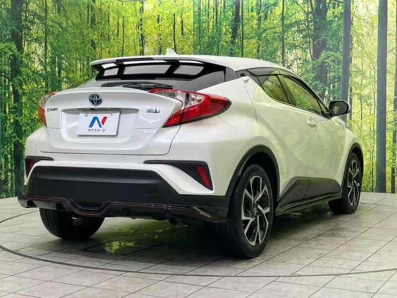 C-HR-16