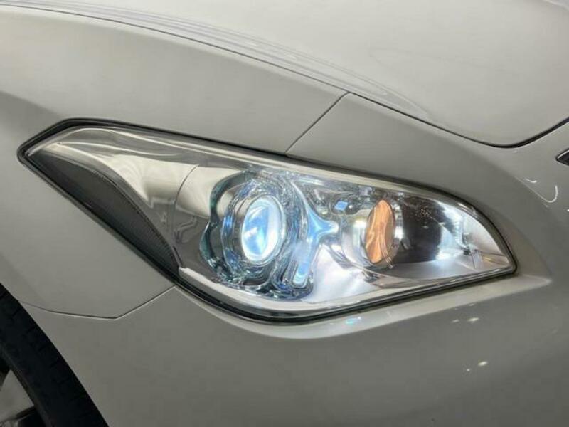 FUGA HYBRID-12