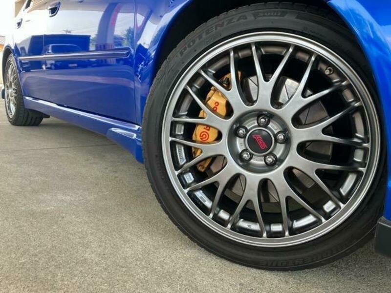 LEGACY B4
