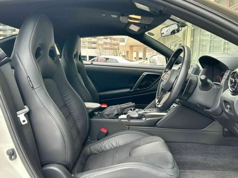 GT-R