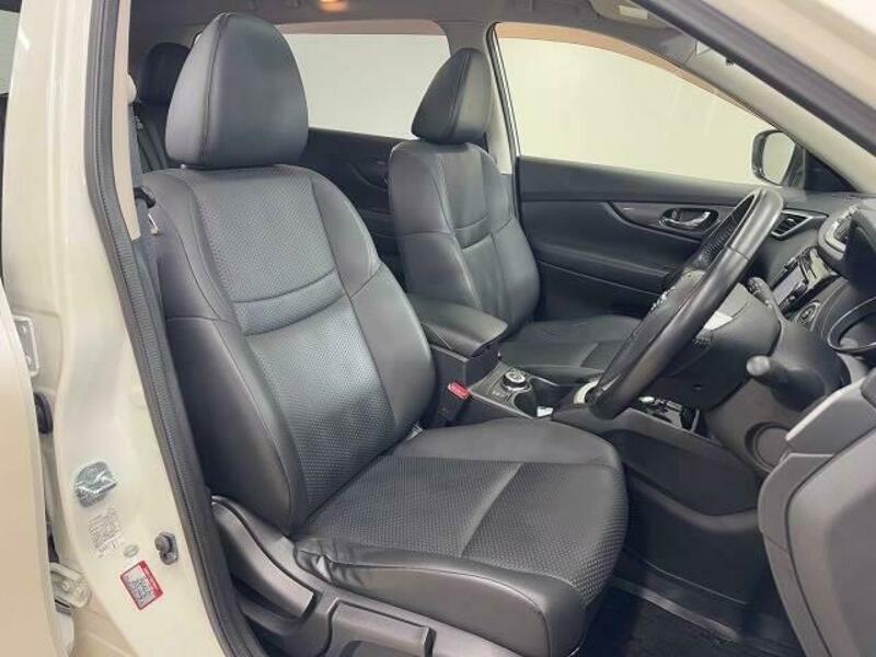 X-TRAIL-4