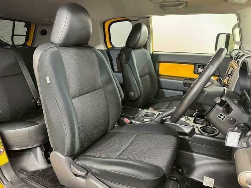 FJ CRUISER-4