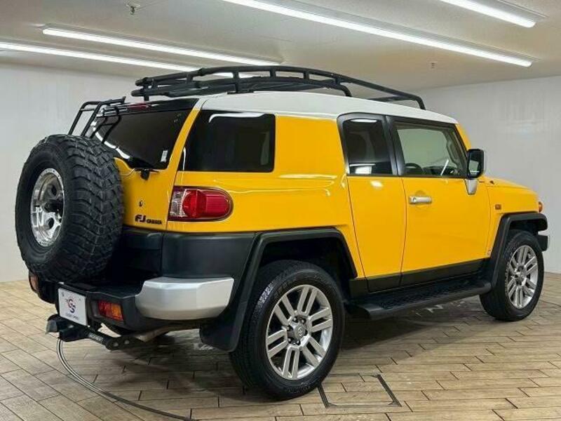 FJ CRUISER-15