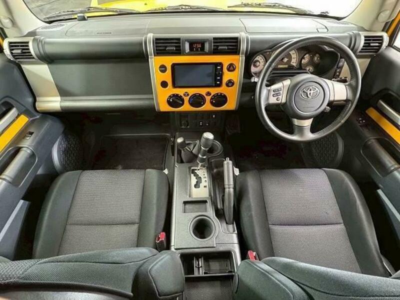 FJ CRUISER-1