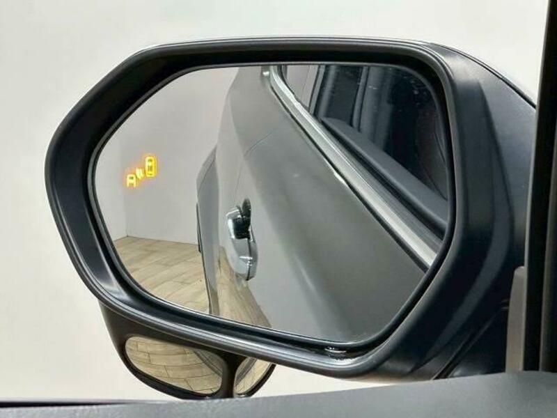 C-HR-11