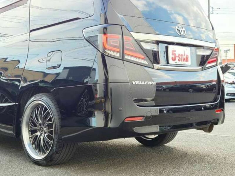 VELLFIRE-17