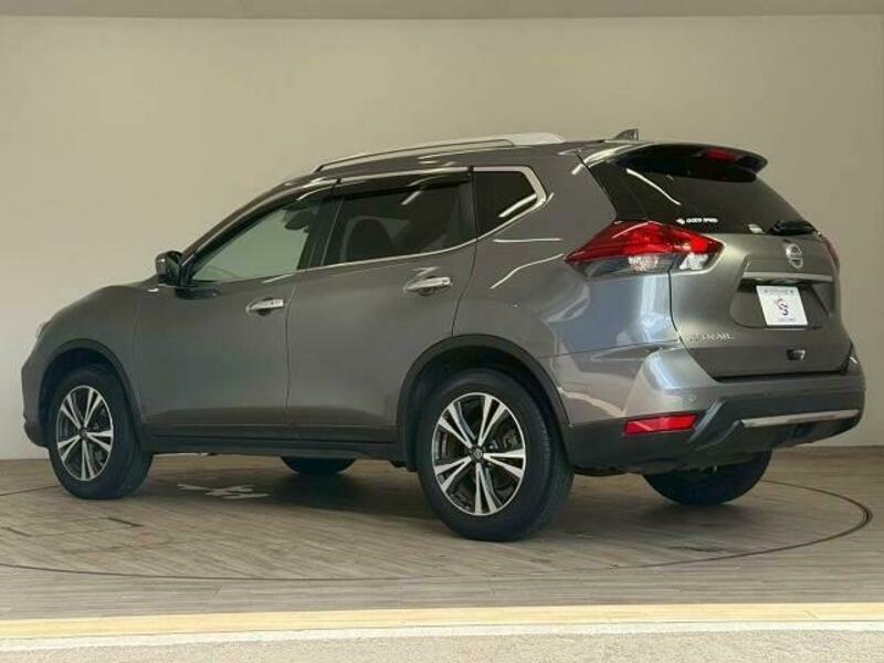 X-TRAIL-15