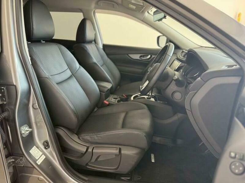 X-TRAIL-8