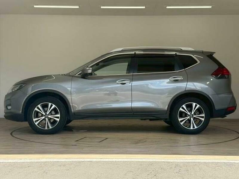 X-TRAIL-13