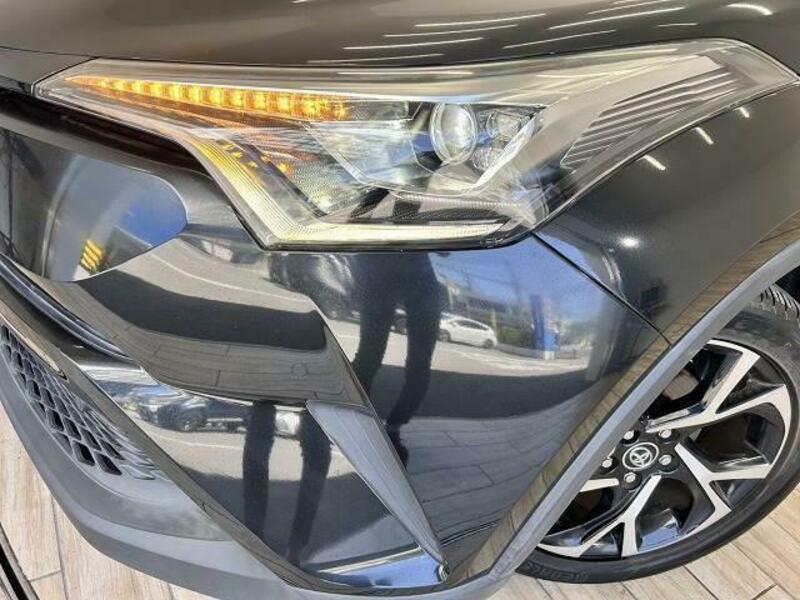 C-HR-17