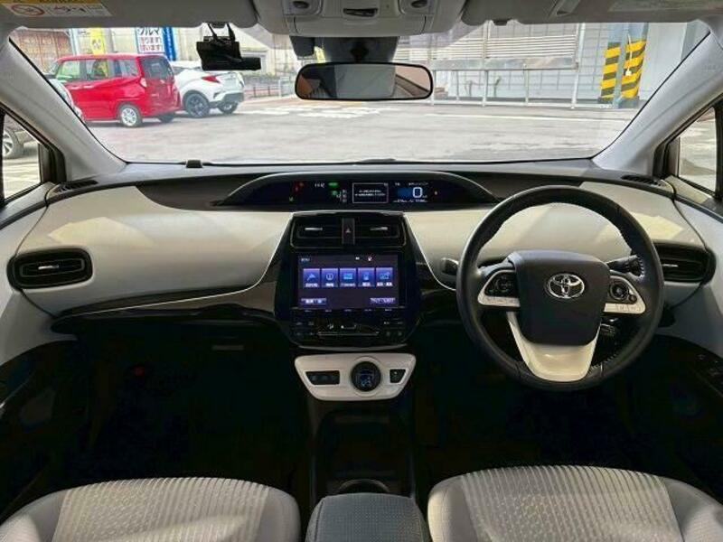 PRIUS-1
