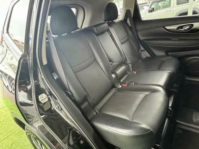 X-TRAIL-8