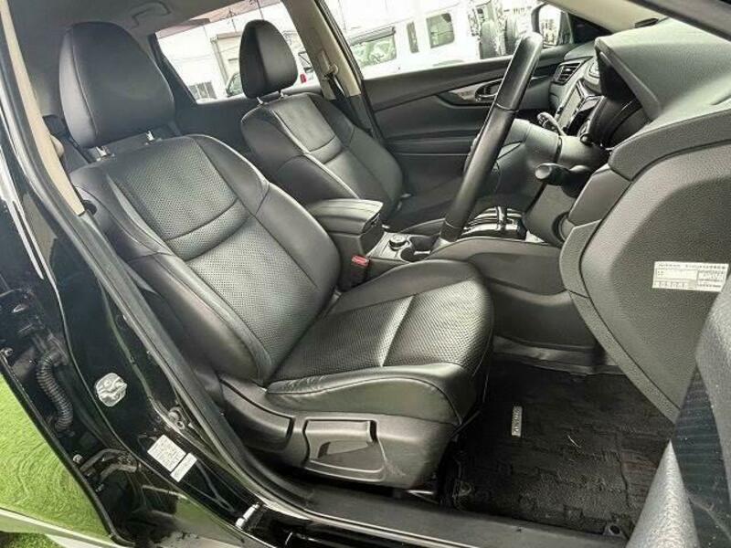 X-TRAIL-9