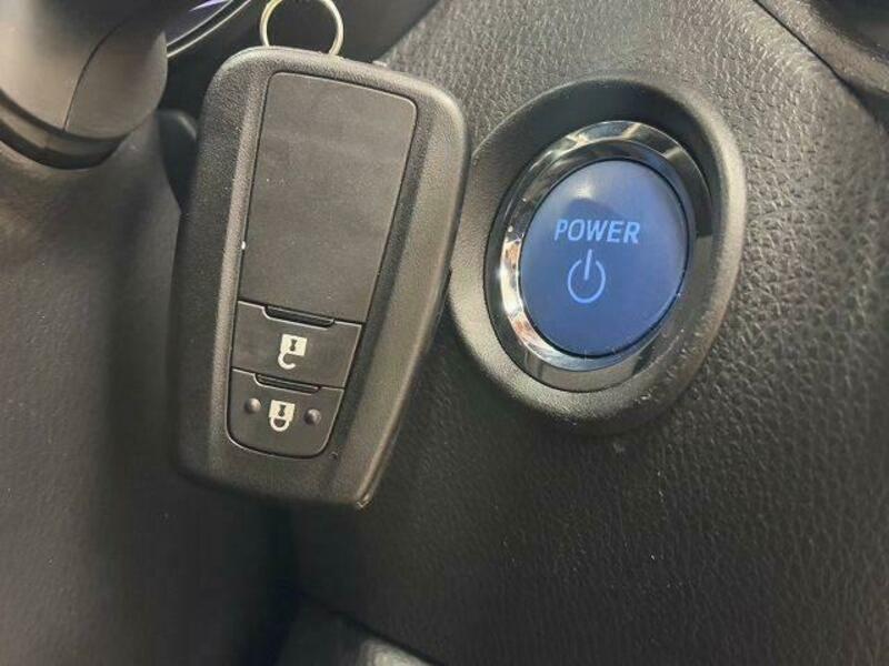C-HR-11