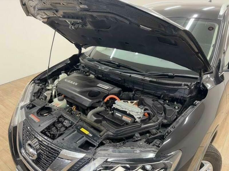 X-TRAIL-17
