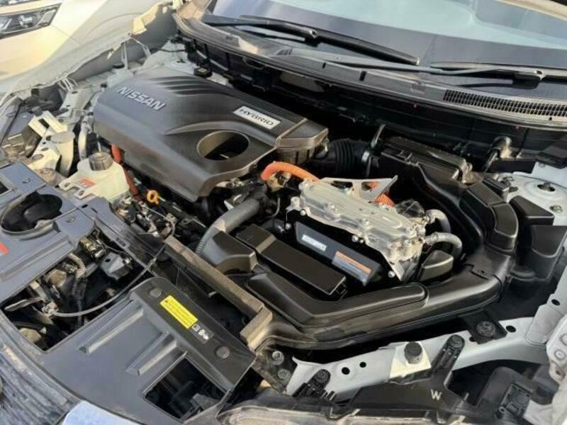 X-TRAIL-17