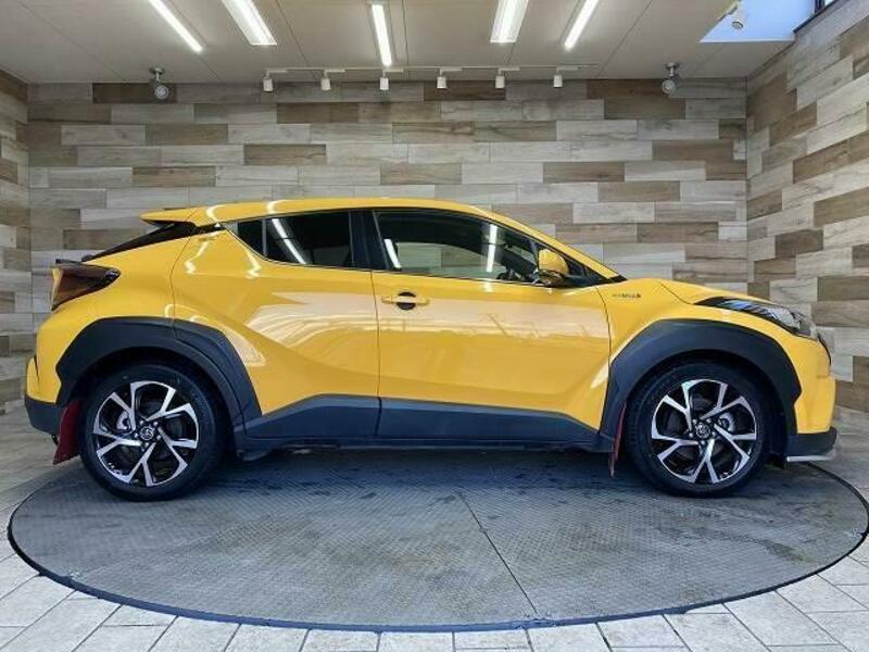 C-HR-13