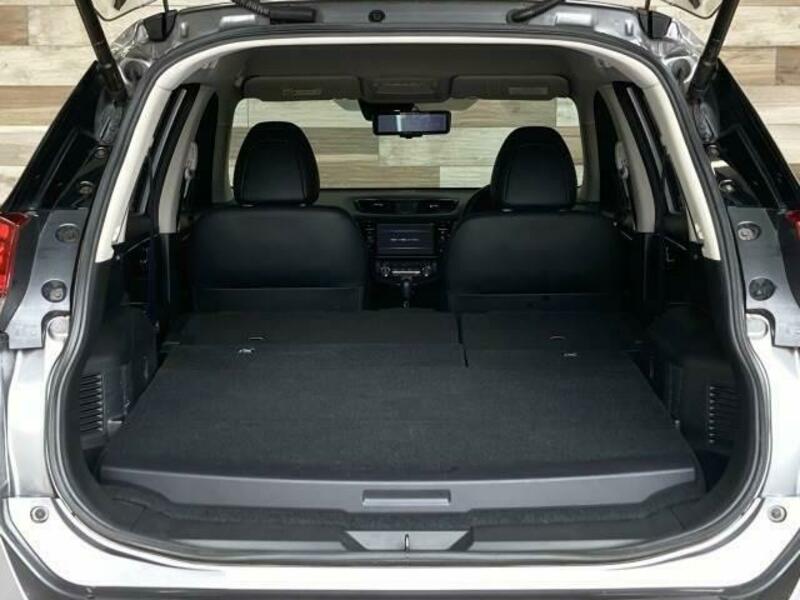 X-TRAIL-12