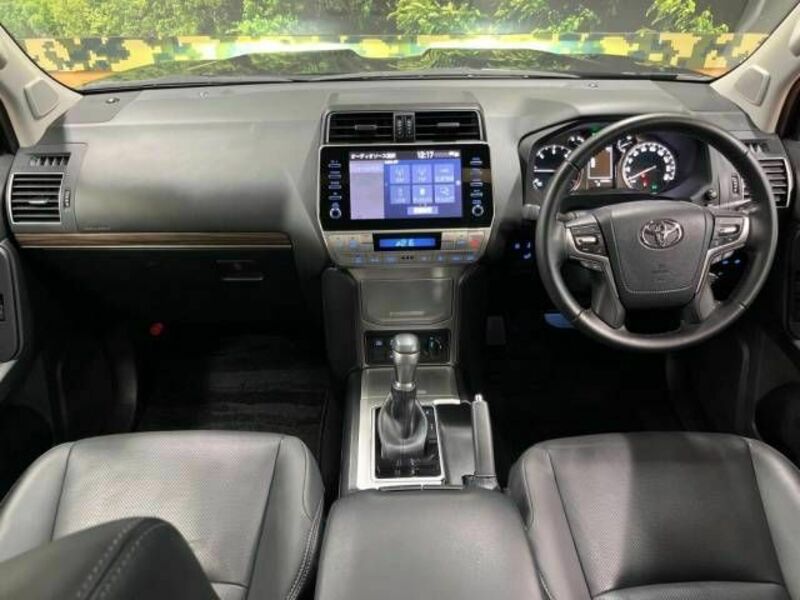 LAND CRUISER PRADO-1