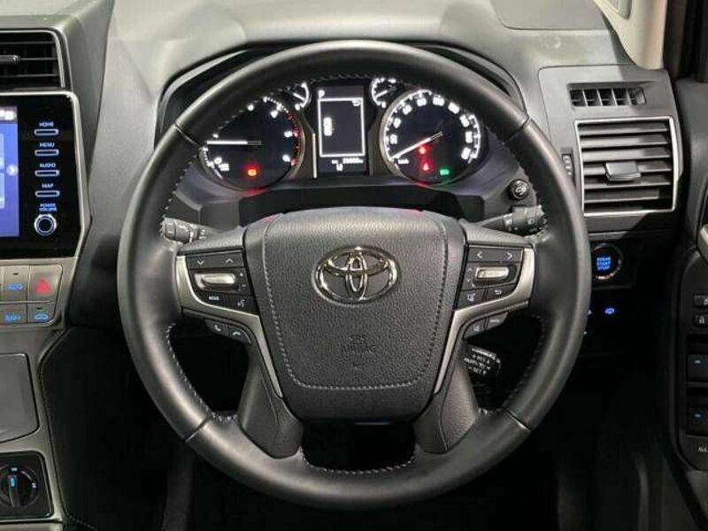 LAND CRUISER PRADO-11