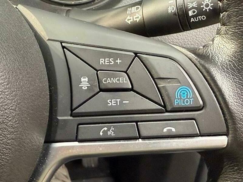 X-TRAIL-4