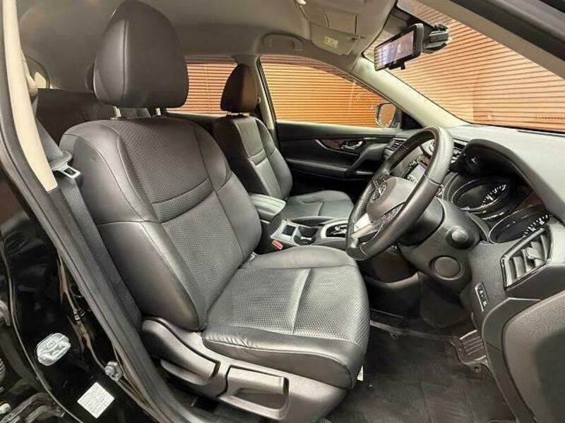 X-TRAIL-7