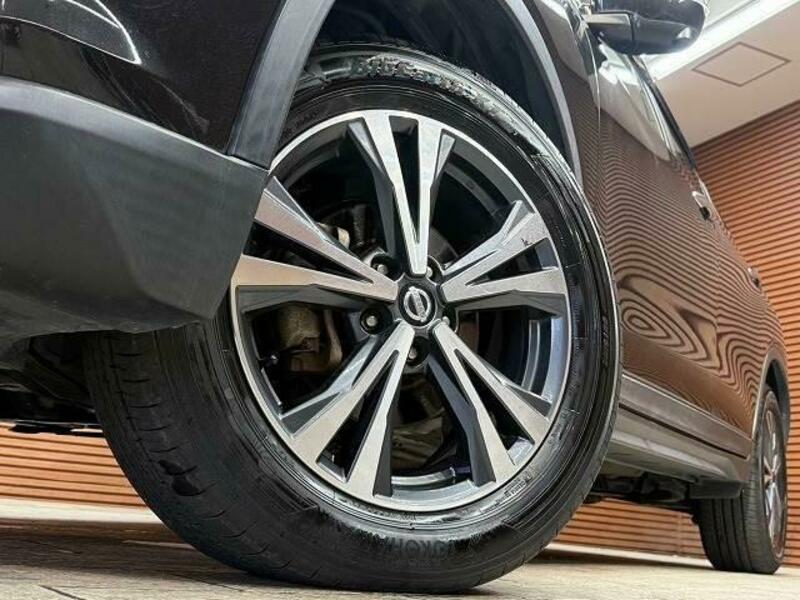 X-TRAIL-10