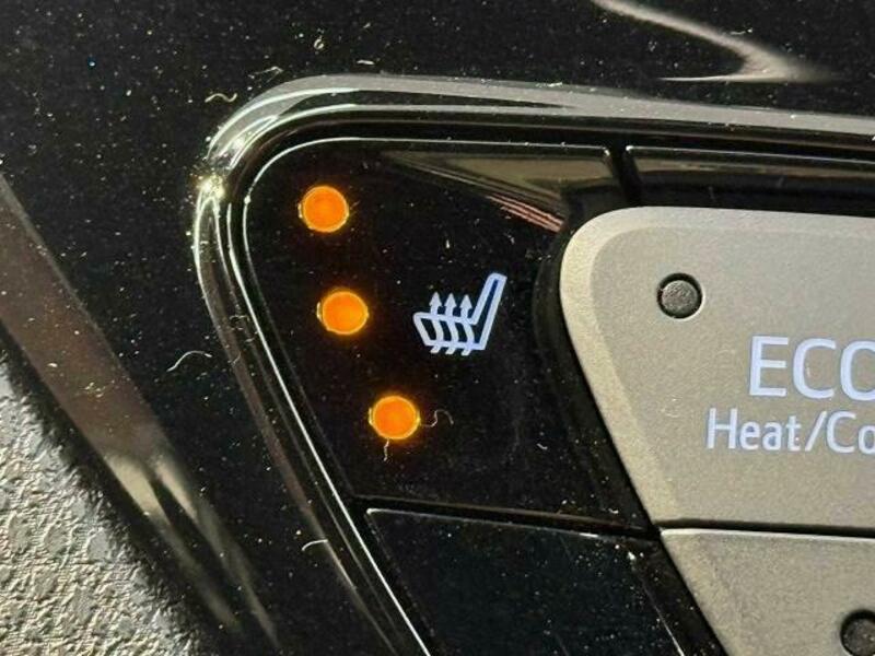 C-HR-4