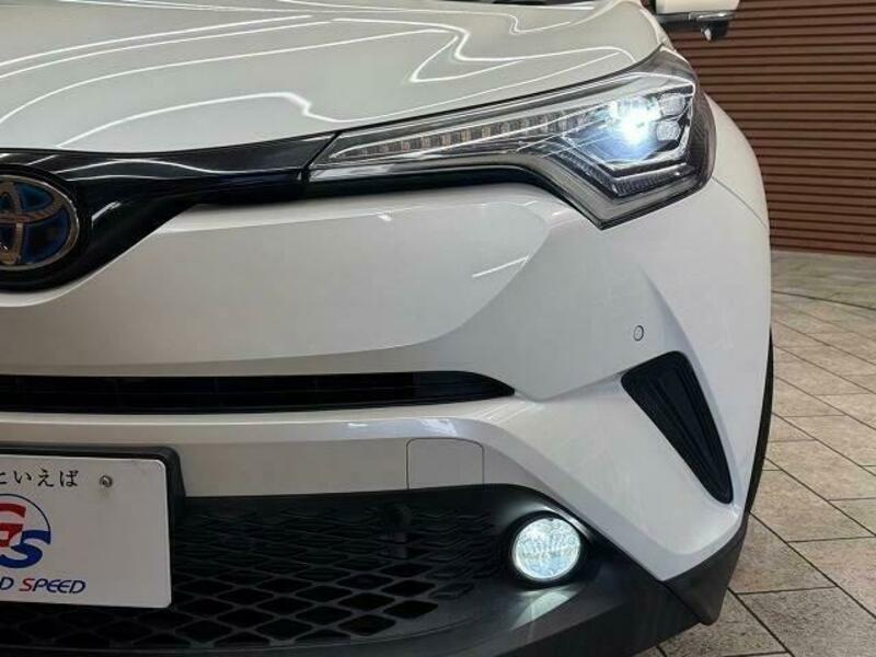 C-HR-10