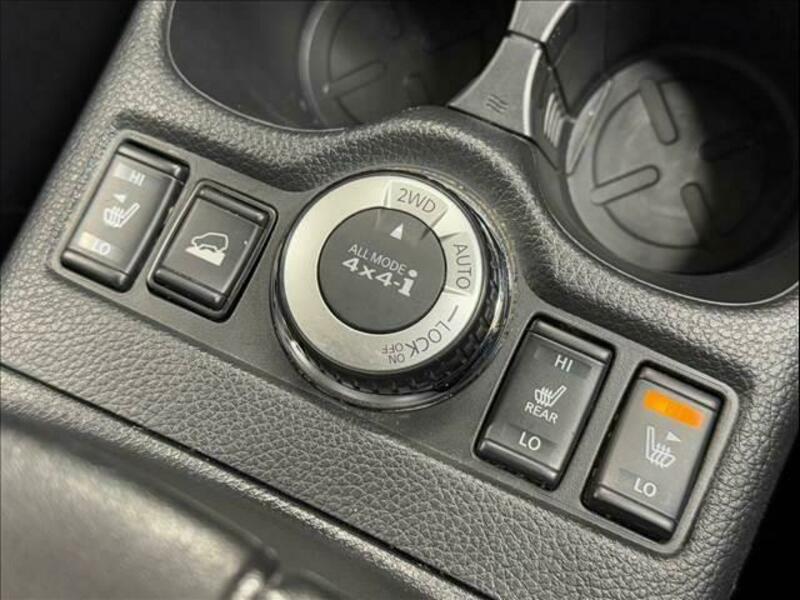 X-TRAIL-4
