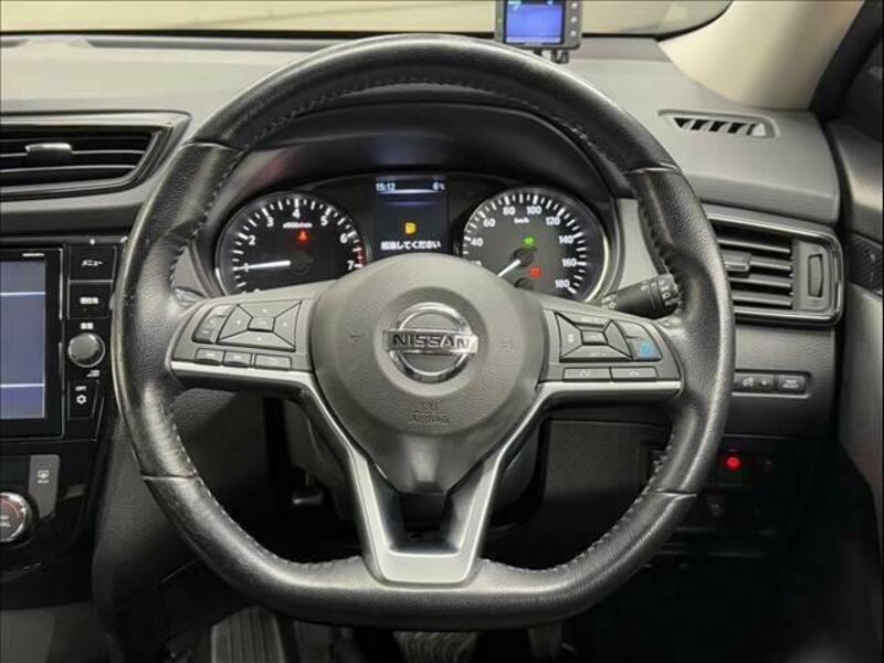 X-TRAIL-12