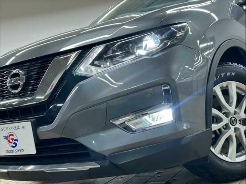 X-TRAIL-9