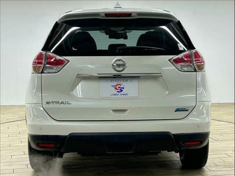 X-TRAIL-18