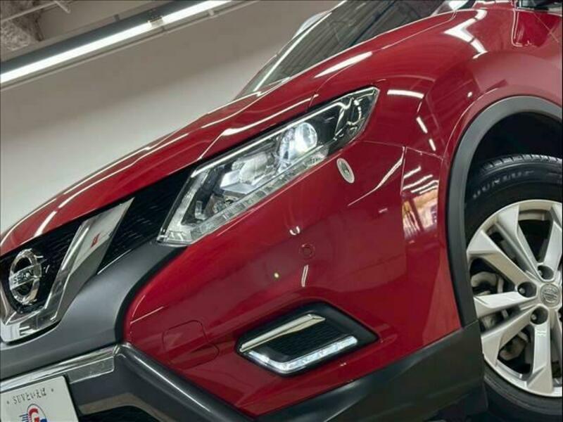 X-TRAIL-9